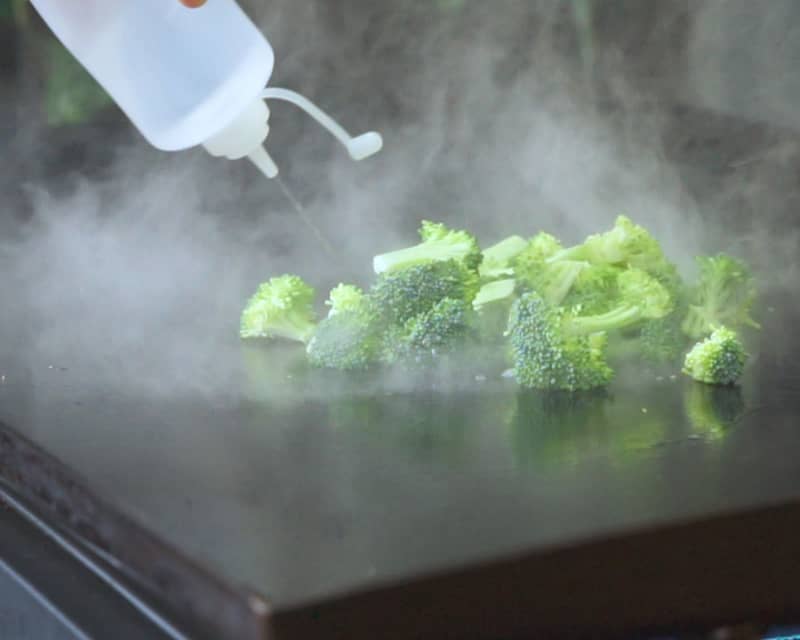 Blackstone Squeeze Bottles (Set of 2) Keystone BBQ Supply