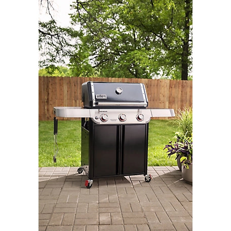 Weber Genesis E-315 Gas Grill